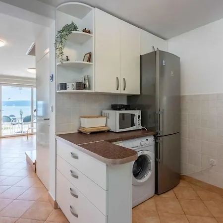 Lägenhet In 42954 *