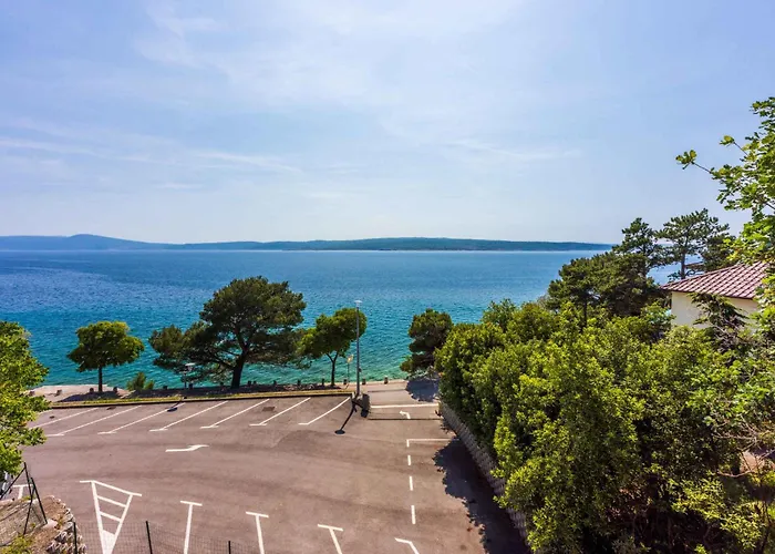 In 42954 アパート *