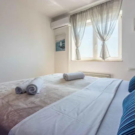 In 42954 Apartment