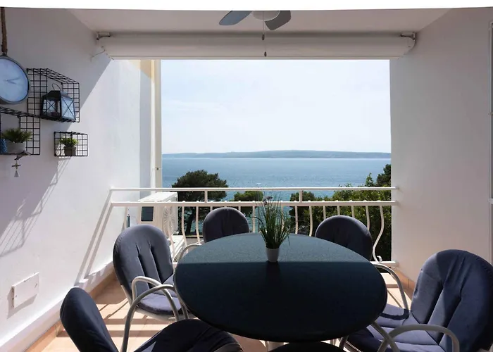 In 42954 Apartman *